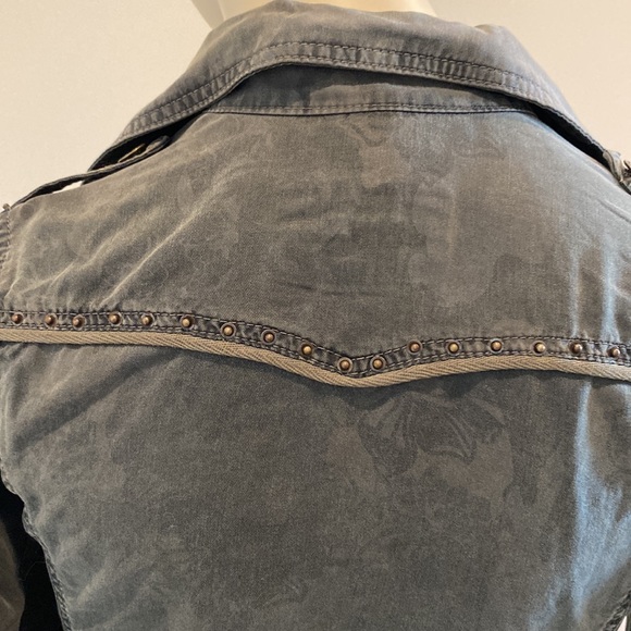 Guess Jeans Camo Jacket SZ XS/TP NWT - Picture 5 of 7